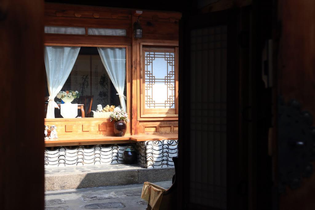 Dajayon Hanok Stay Сеул Экстерьер фото