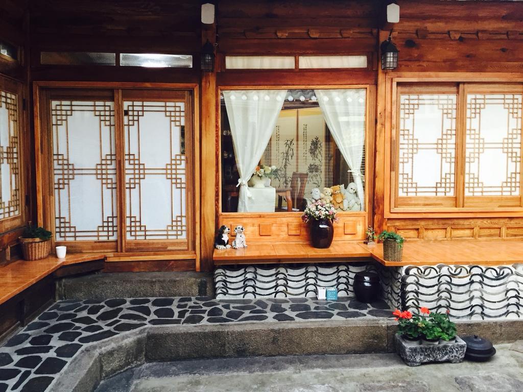 Dajayon Hanok Stay Сеул Экстерьер фото