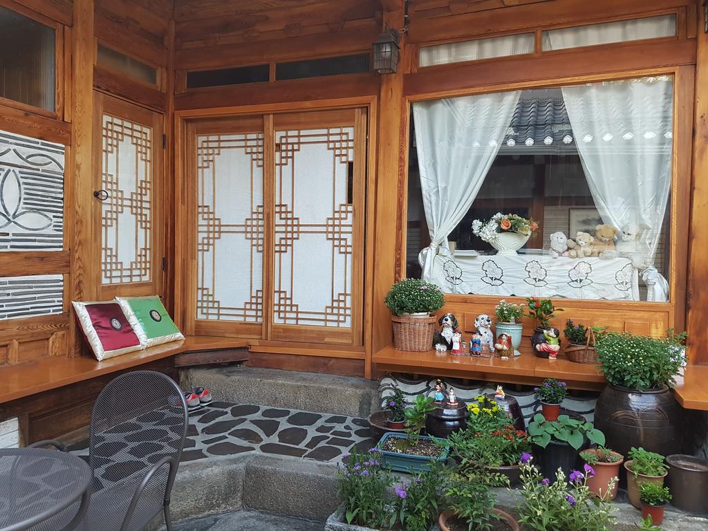 Dajayon Hanok Stay Сеул Экстерьер фото