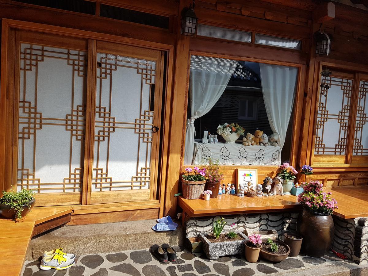 Dajayon Hanok Stay Сеул Экстерьер фото